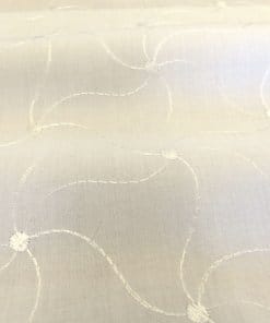 Weißer Lochstickerei-Spitzenstoff – 150cm (0555648/0001)